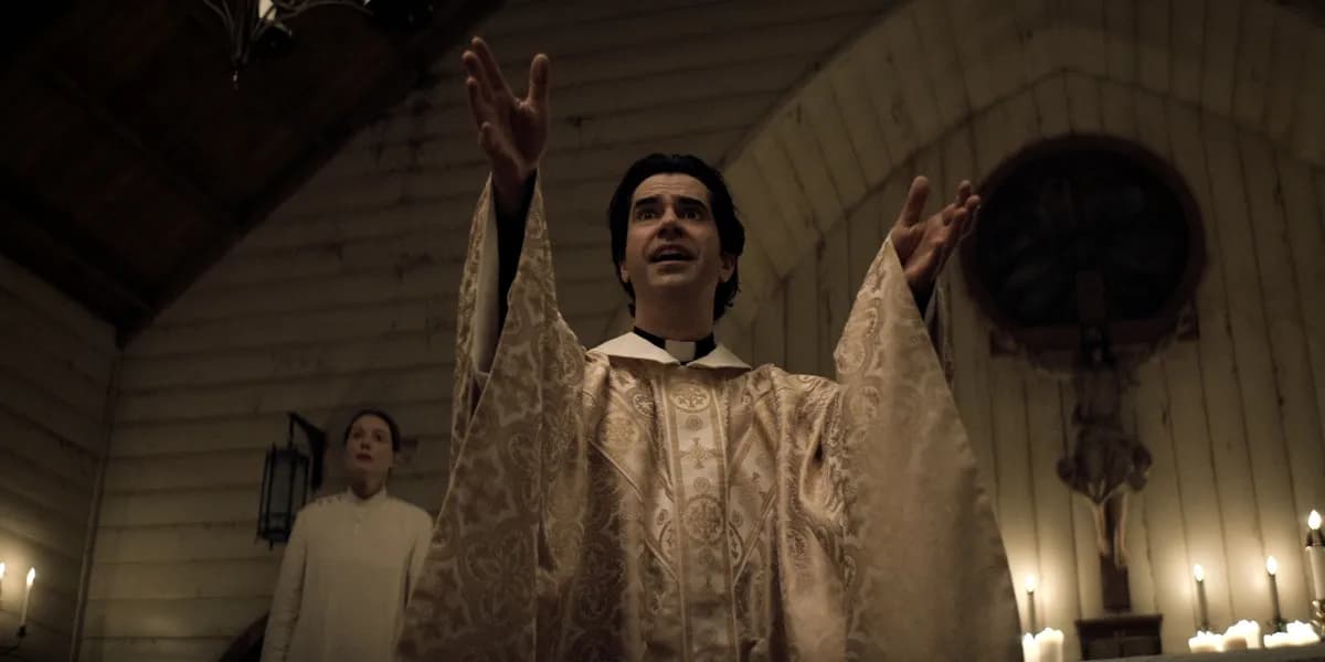 Nocna msza - recenzja serialu, który wstrząśnie twoją wiarą