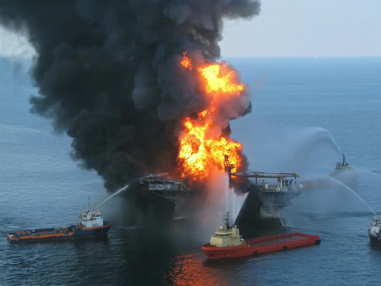 Katastrofa Deepwater Horizon: tragiczny wyciek ropy w Zatoce