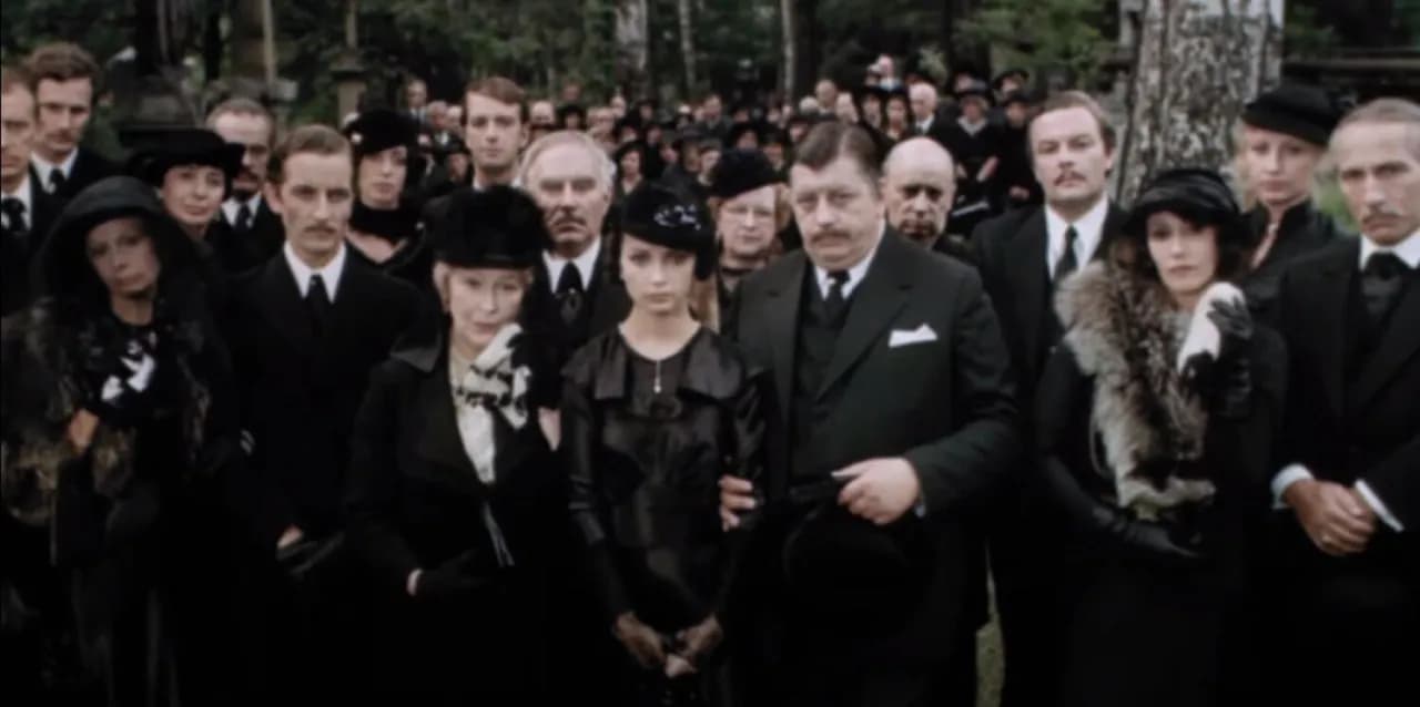Gdzie kręcono zdjęcia do filmu Trędowata? Tajemnice plenerów i ciekawostki z planu